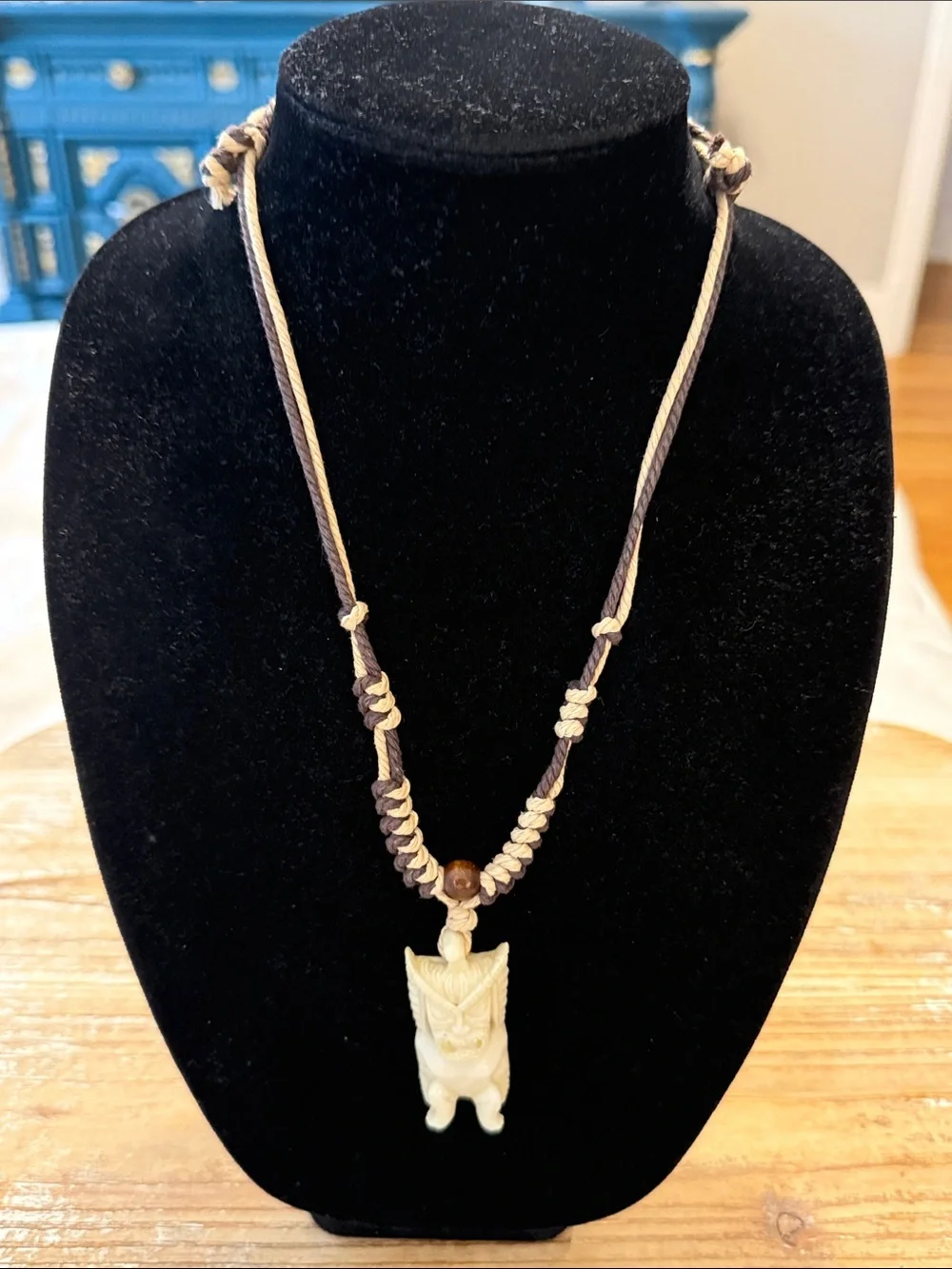 Vintage Brown Rope Cream Carved Tiki Tribal Pendant Statement Necklace